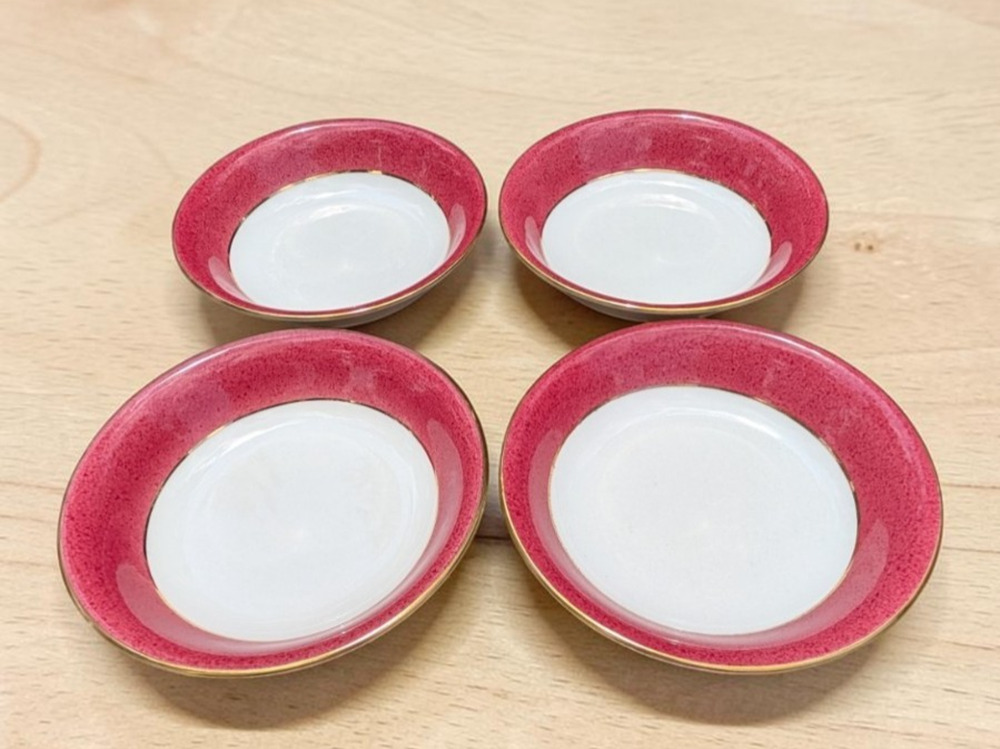 Nikko Riviera Red Coupe Soup Bowls 7 5/8" Ironstone Gold Trim Japan Set of 4